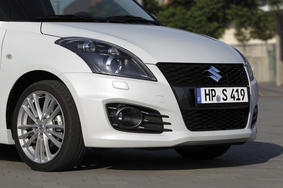  Suzuki Swift Sport 2012 года  (фото 27 из 66)